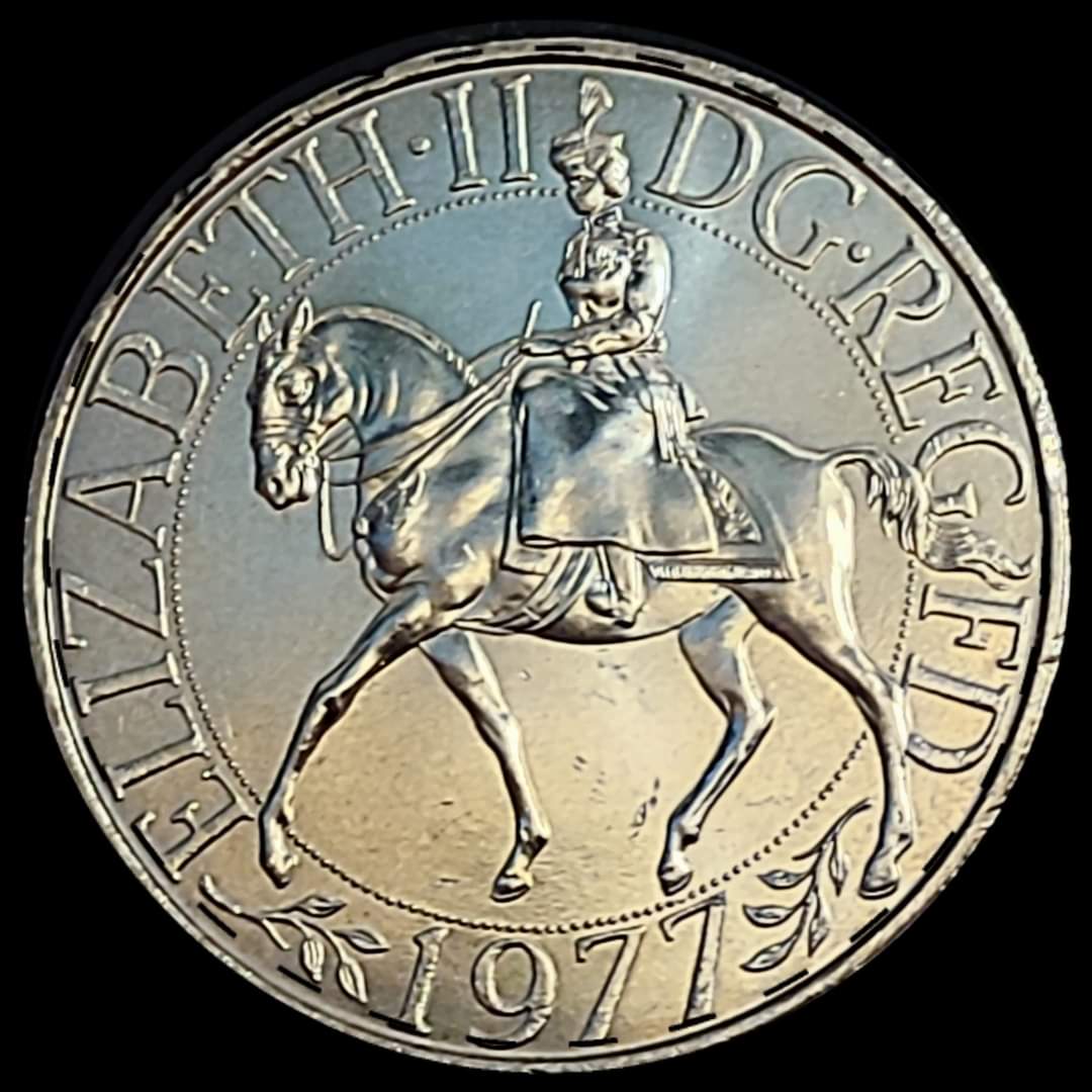25-New-Pence---Elizabeth-II-Silver-Jubilee-1977---UK